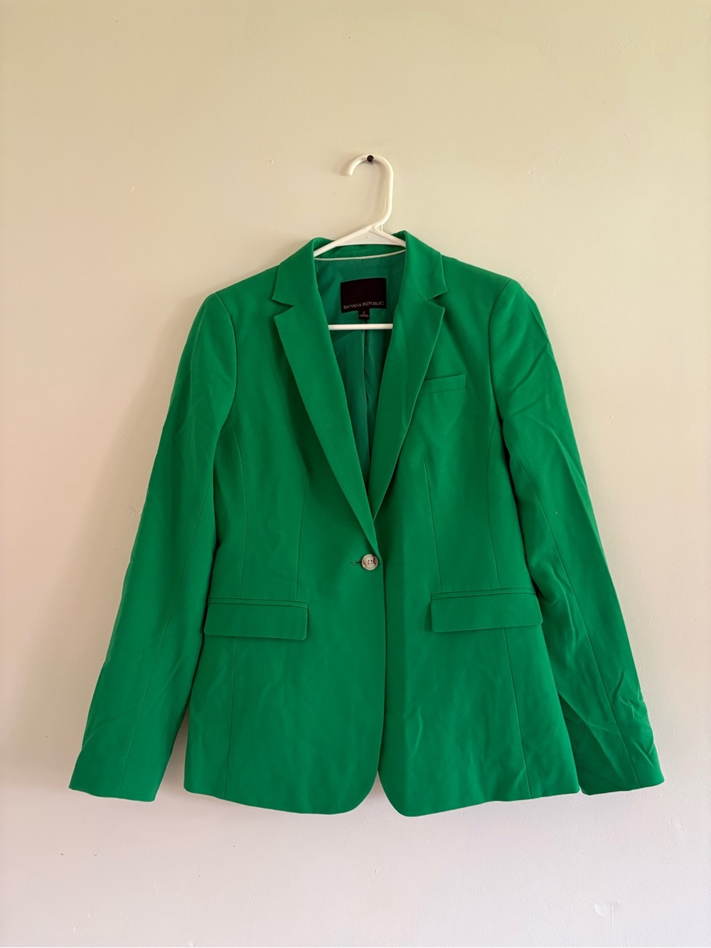 Banana Republic Emerald Green Tailored Blazer / size 2